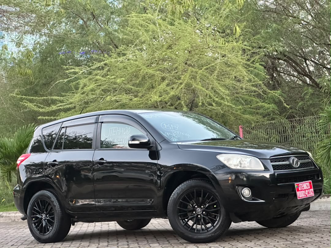 RAV4